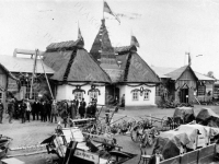 Техника, представленная на всеукраинской сельскохозяйственной выставке. Российская империя, Киевская губ., г. Киев. 1915 г. РГАКФД. Арх. № П-925-ч/б