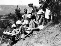 Дети на отдыхе в пионерском лагере («Артек», с 1925 г.). СССР, Крым. 1922 г. Фот. П.А. Оцуп. Арх. № П-393-ч/б