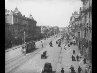 Вид Невского проспекта.  Российская империя, г. Санкт-Петербург. 1913 г. Фот. В.В. Левитский.  Арх. № С 2-110-ч/б