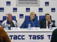 Пресс-конференция членов жюри и директора фестиваля Г.А.Негашева в информационном центре РИА ТАСС перед открытием фестиваля