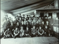 Возвращение на родину. На борту «Каледонии» в Кобэ