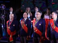 8-3567-цв. Ветераны Центрального спортивного клуба армии на торжественной церемонии награждения ежегодной премией "Армеец года", приуроченной к 98-летию со дня образования ЦСКА. Среди присутствующих: тренер спортивной команды ЦСКА по стрелковым видам спорта Ю.Н. Федькин (2-й слева), заслуженный мастер спорта, заслуженный тренер России, призёр Олимпийских игр, чемпион мира и Европы по баскетболу С.Г. Ерёмин (2-й справа), заместитель начальника спортивной команды ЦСКА по фехтованию, заслуженный мастер спорта 